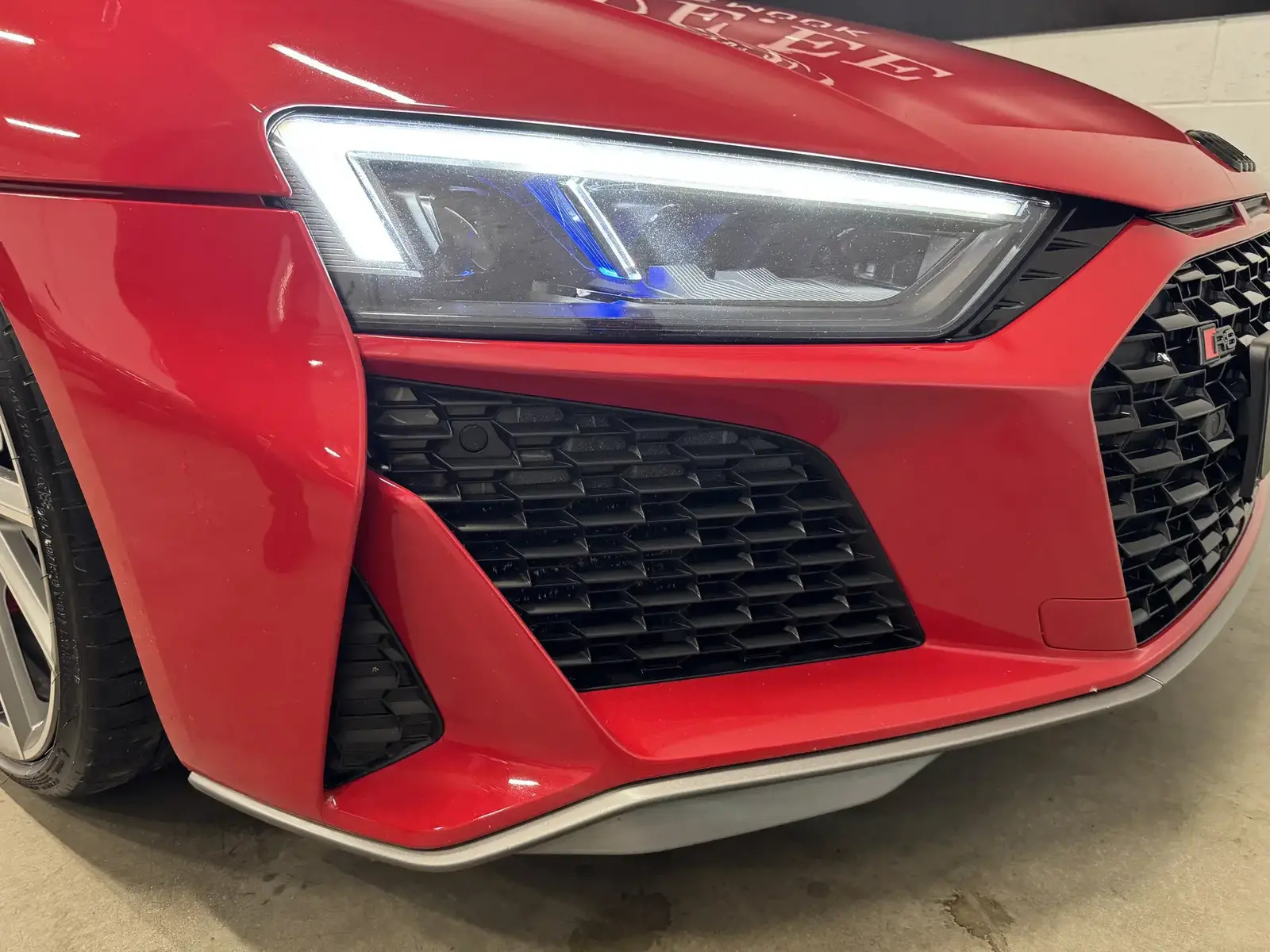 Audi R8 Coupe 5.2 456kW 2022, photo 3/10
