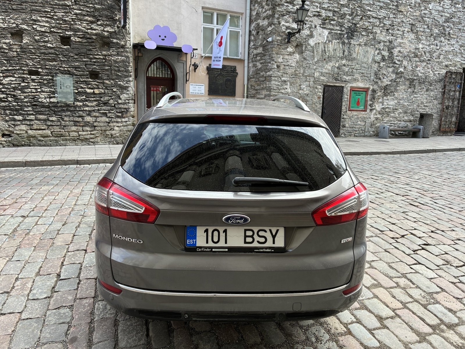 Ford Mondeo 2011, photo 3/8