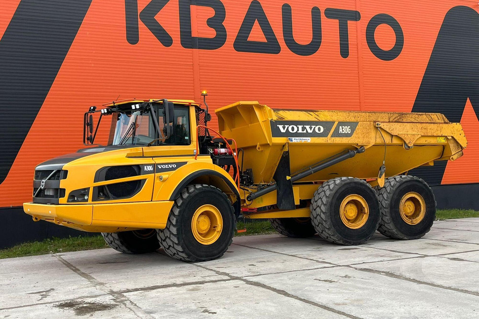 Volvo A 30 G 6x6, 264 kW, дизель