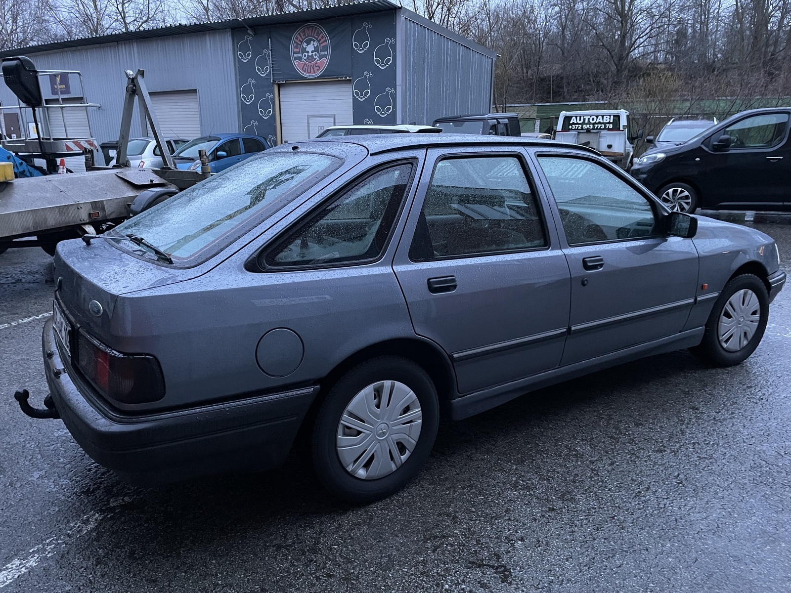 Ford Sierra CLX 1992, kuva 2/33