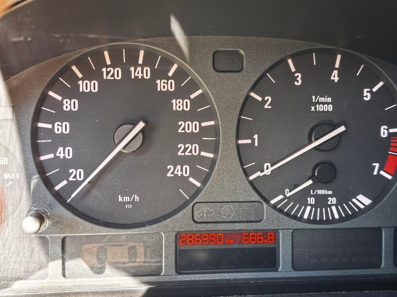 BMW X5 2001, photo 4/8