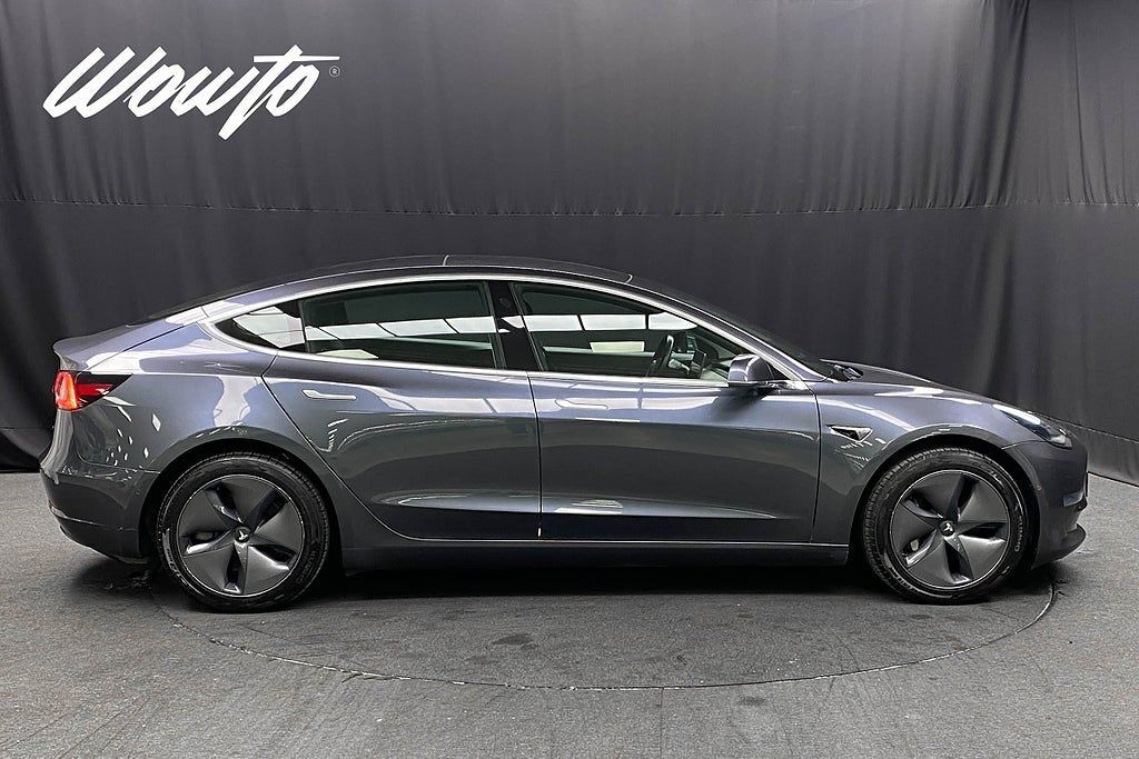 Tesla Model 3 2025, photo 3/21