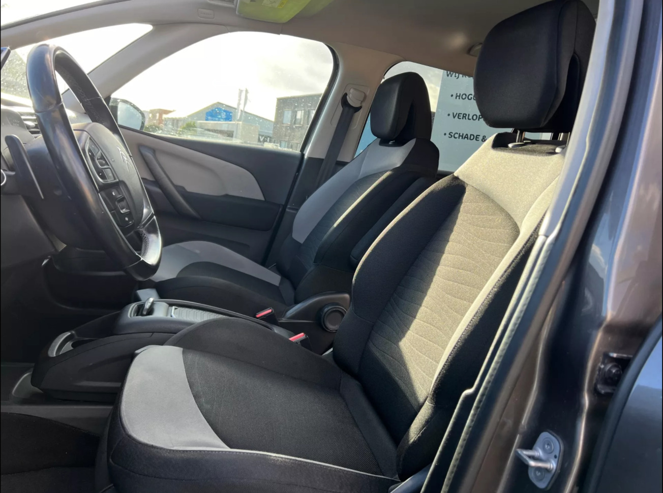 Citroën C4 Picasso 2016, photo 6/7