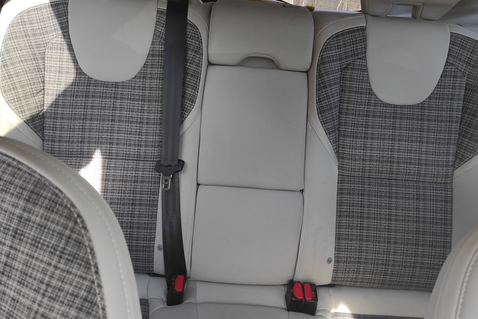 Volvo V40 Cross Country, 2017, 2 kW, diisel, manuaal, tagavedu