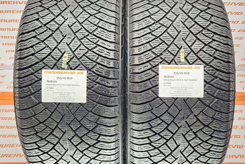 Used studless winter tire 255/45R19 Nokian Hakkapeliitta R5 EV FR XL 104/T SilentDrive