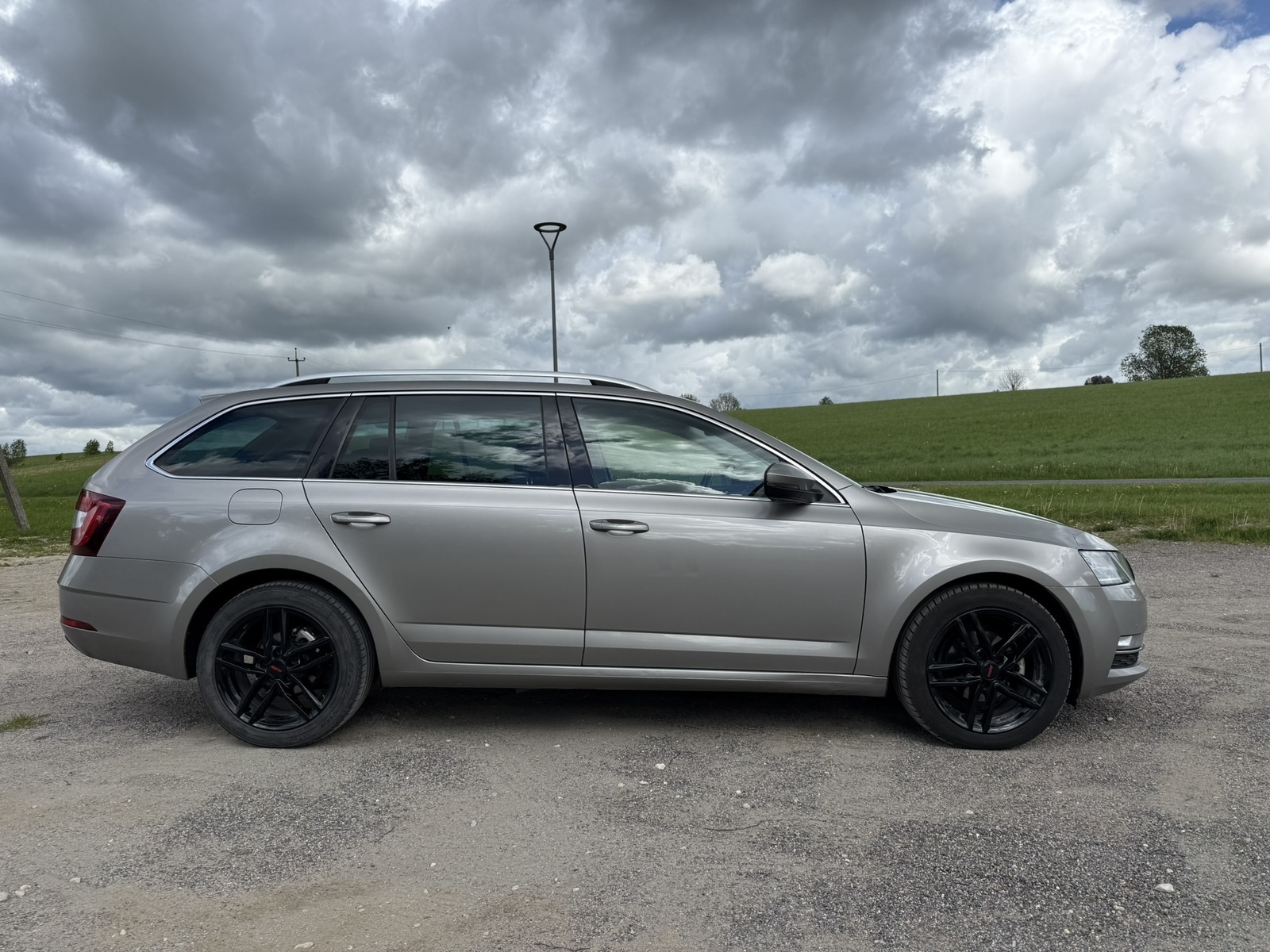 Škoda Octavia 2017, photo 4/10