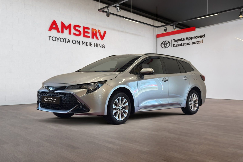 Toyota Corolla, 2023, 1.8, 72 kW, hybrid (petrol/electric), automatic, front-wheel drive