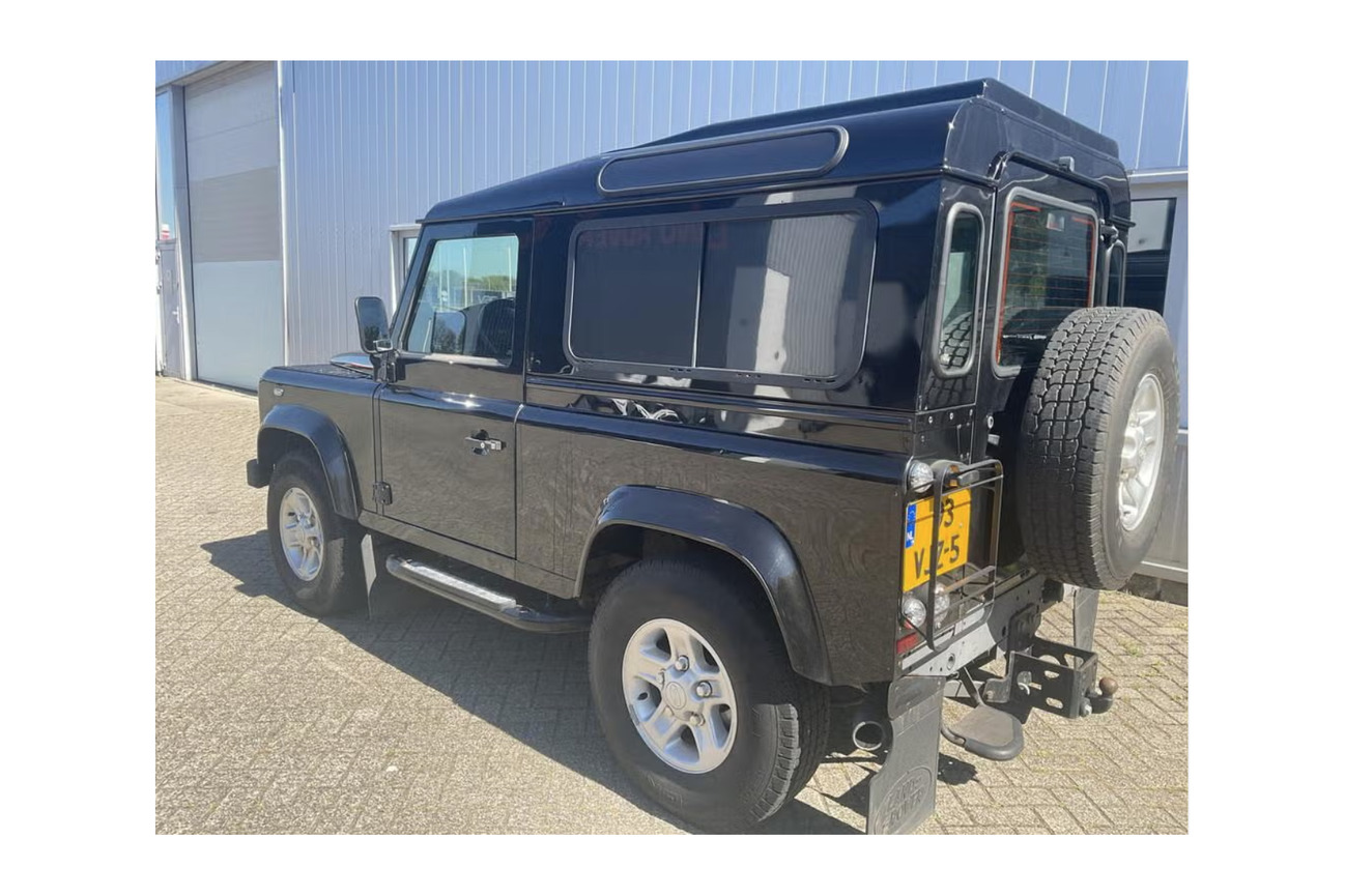 Land Rover Defender 2007, kuva 6/13