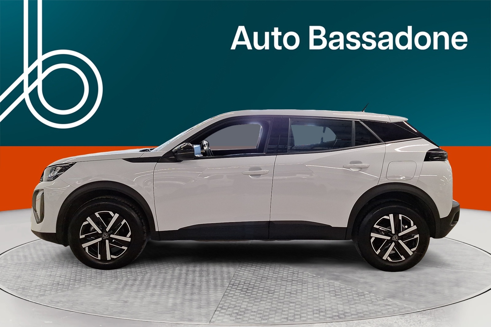 Peugeot 2008 2024, photo 2/34