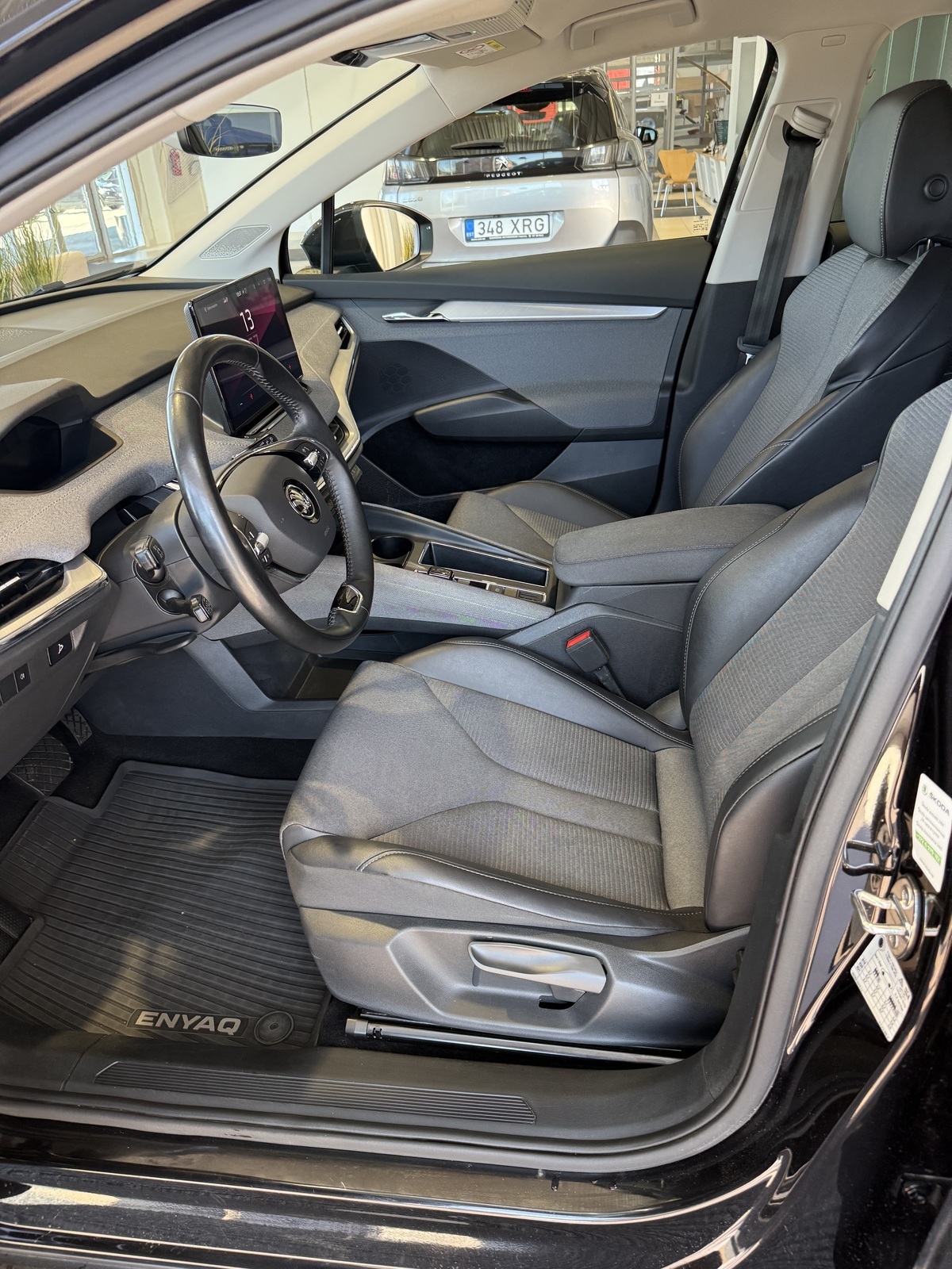 Škoda Enyaq iV60 2023, photo 6/12