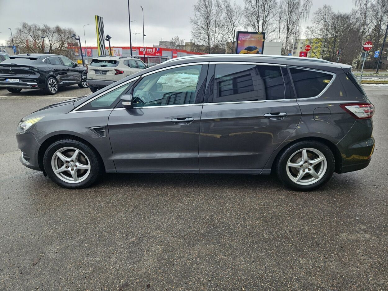 Ford S-Max 2016, kuva 3/11
