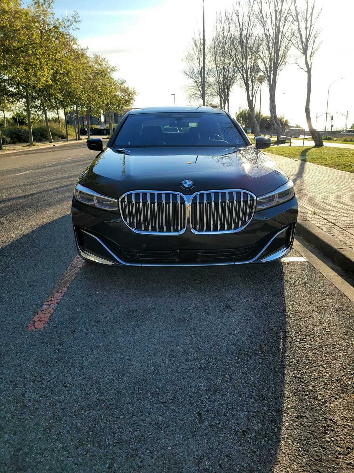 BMW 730 2022, photo 2/35