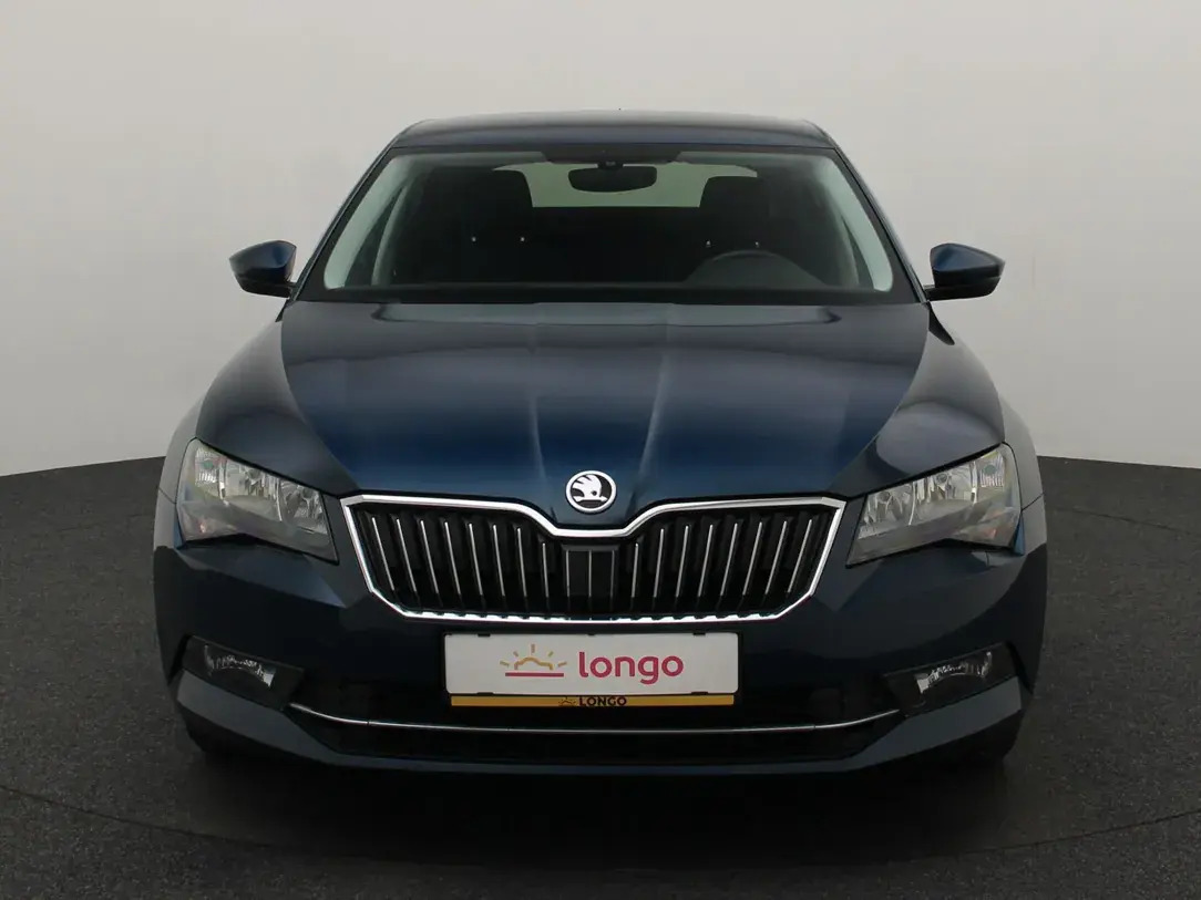 Škoda Superb 2016, photo 3/31