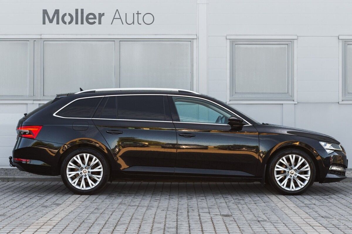 Škoda Superb 2023, kuva 6/33