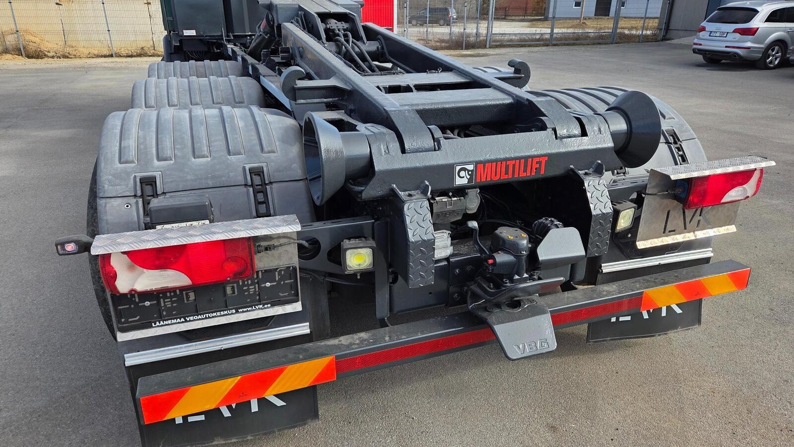 Scania P450 8X4*4 2014, kuva 5/14