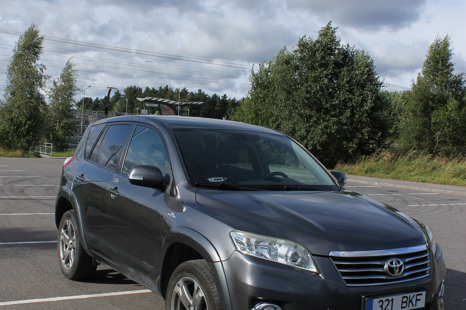 Toyota RAV4, 2010, 2.2, 110 kW, dīzelis, automātiskā, pilnpiedziņa