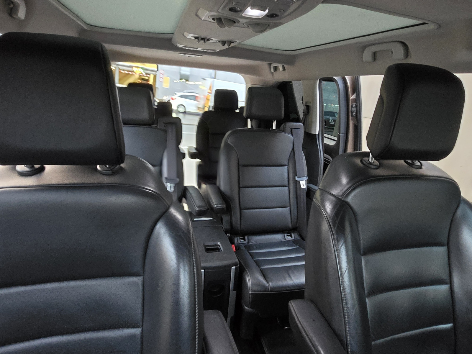 Peugeot Traveller 2017, photo 7/27