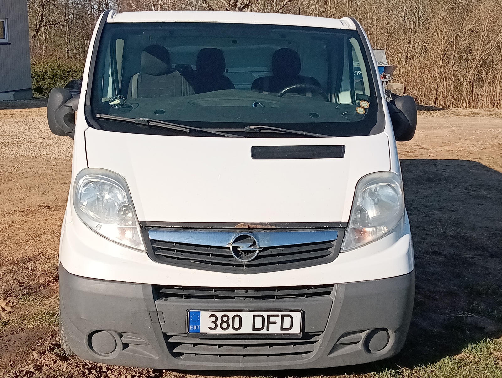 Opel Vivaro 2012, kuva 2/5