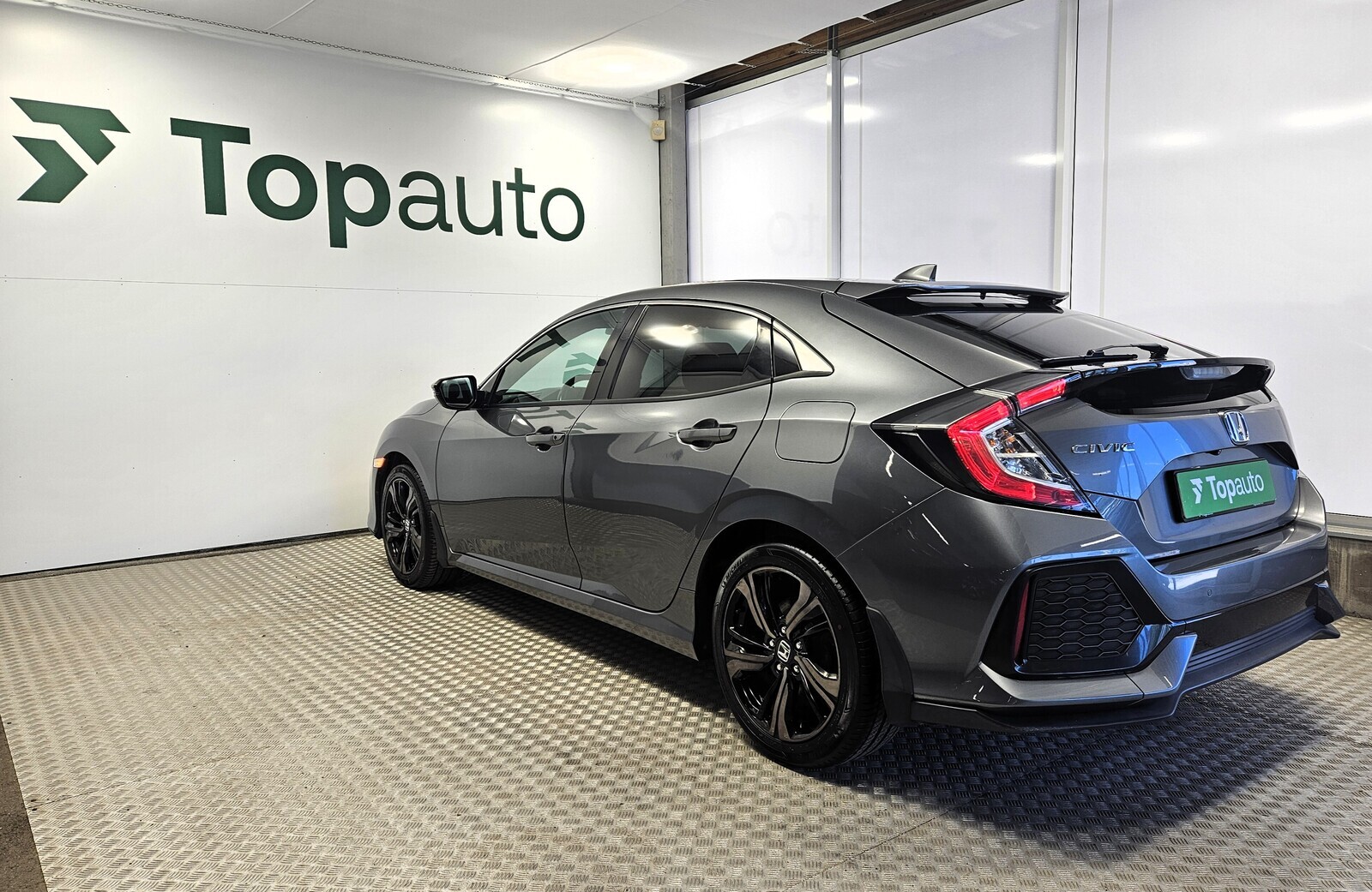 Honda Civic Elegance Navi 5DR 1.0 95kW 2017, kuva 3/9