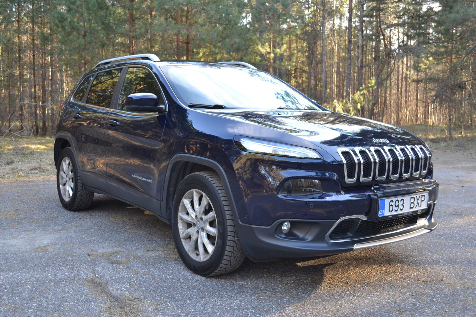 Jeep Cherokee 2014, photo 2/10