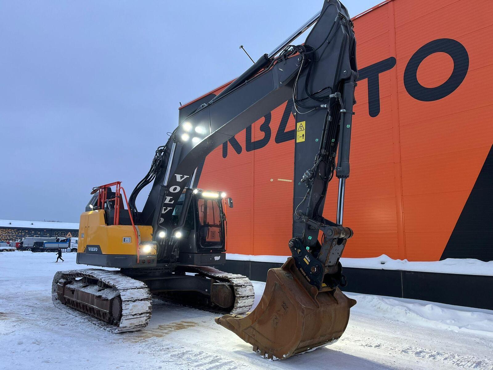 Volvo ECR 355 EL, photo 3/26
