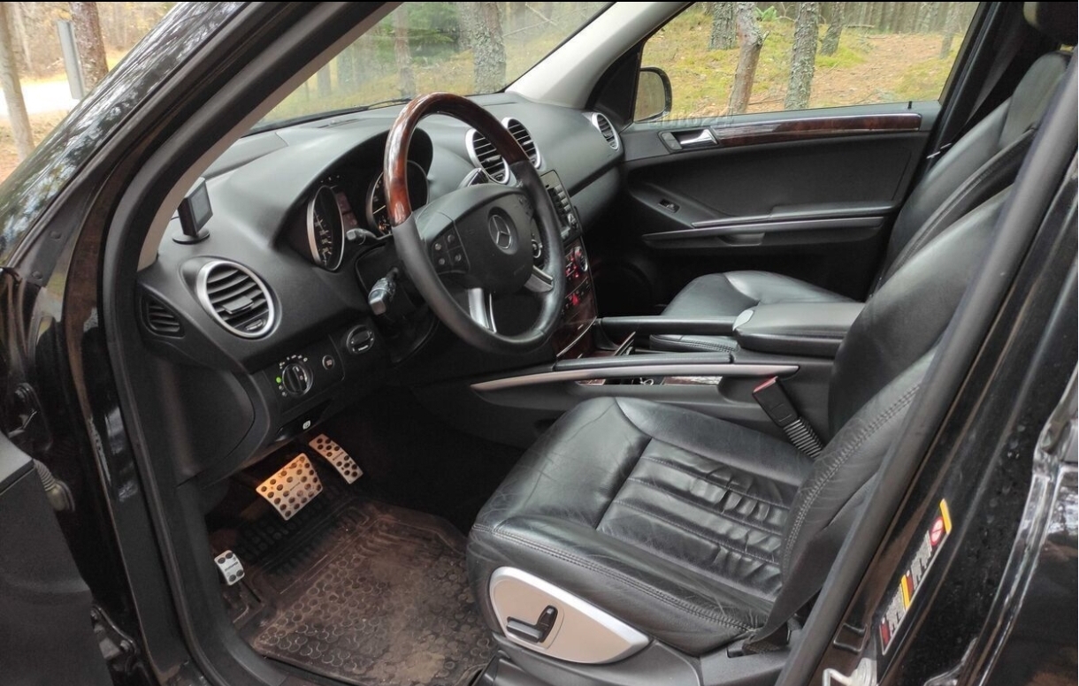 Mercedes-Benz ML 320 2005, kuva 6/7
