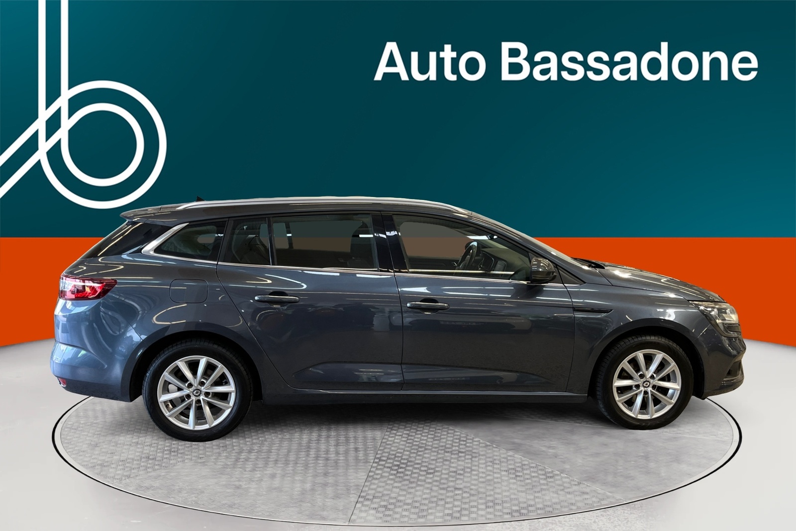 Renault Megane 2019, kuva 6/10