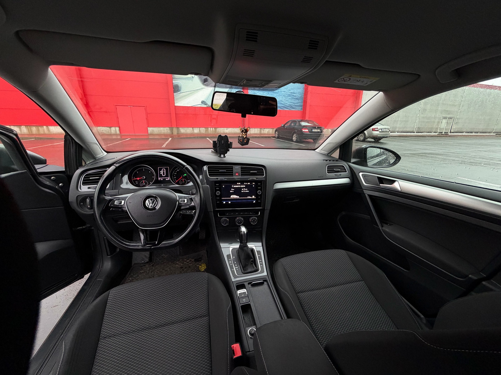 Volkswagen Golf 2018, kuva 7/10
