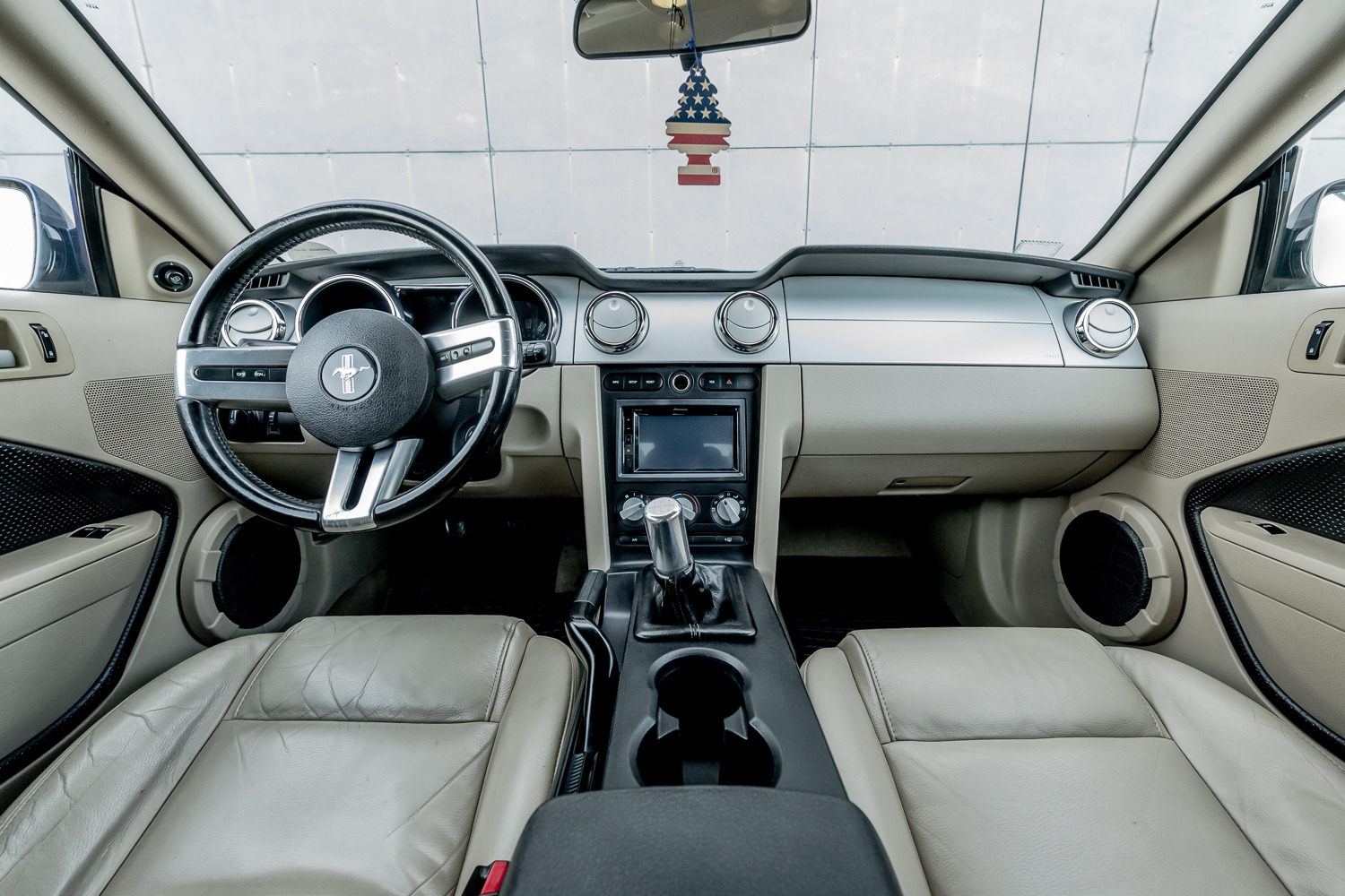 Ford Mustang 2005, photo 6/7