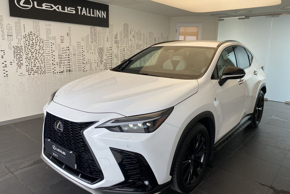 Lexus NX 450h+, 2023, 2.5, 136 kW, подключаемый гибрид (бензин/электричество), автомат, полный привод