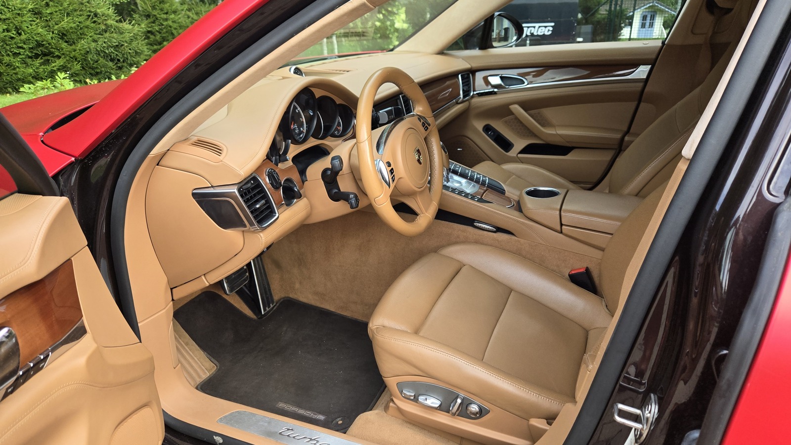 Porsche Panamera TURBO 4.8 368kW 2011, photo 5/10