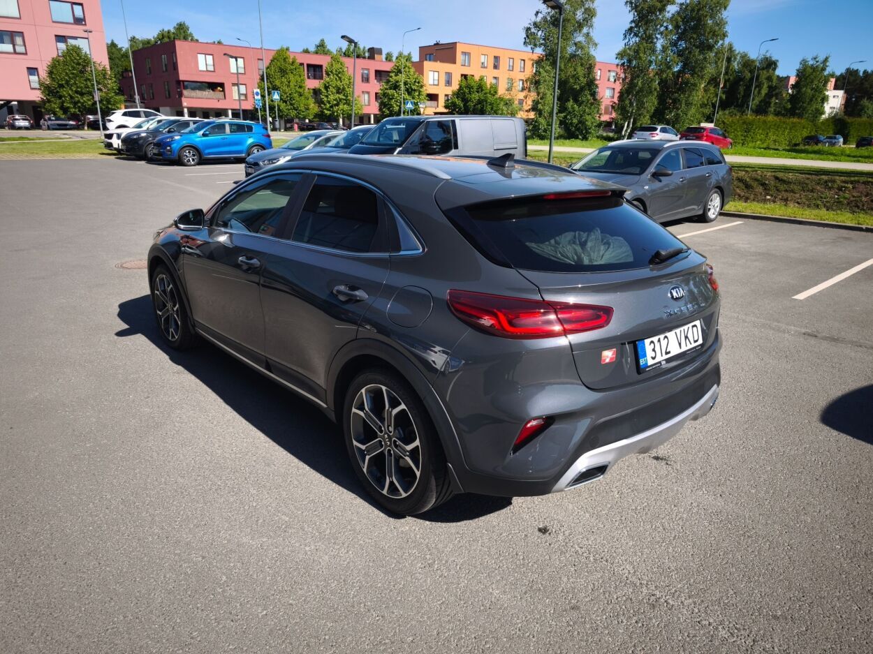 Kia XCeed 2020, photo 4/10