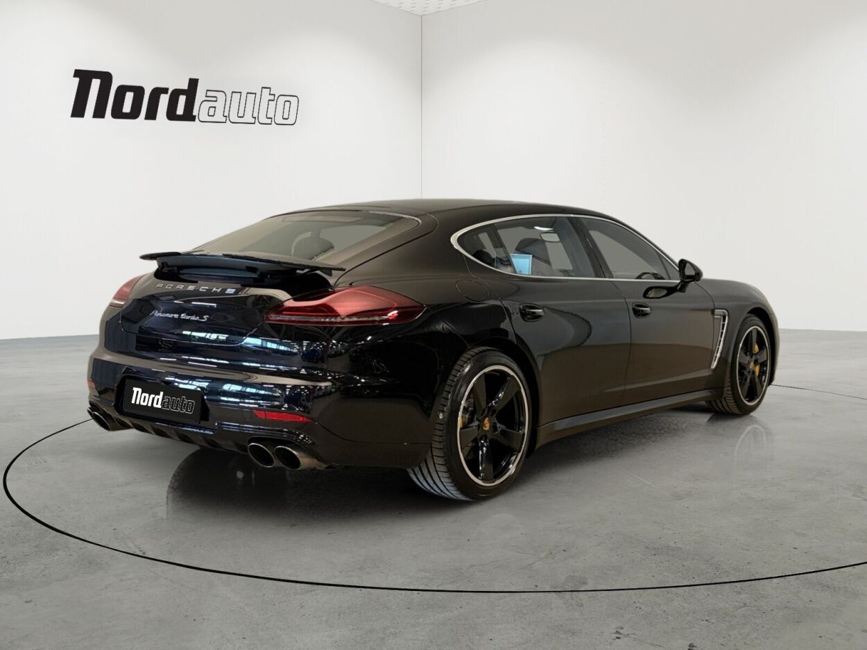 Porsche Panamera 2015, photo 2/27