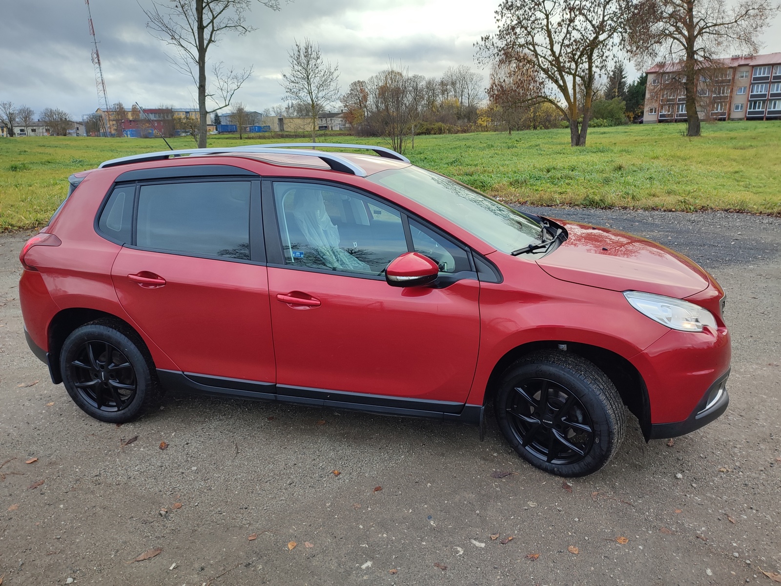 Peugeot 2008 2016, kuva 3/9
