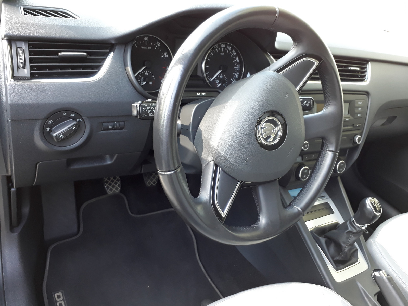 Škoda Octavia 2013, photo 6/6