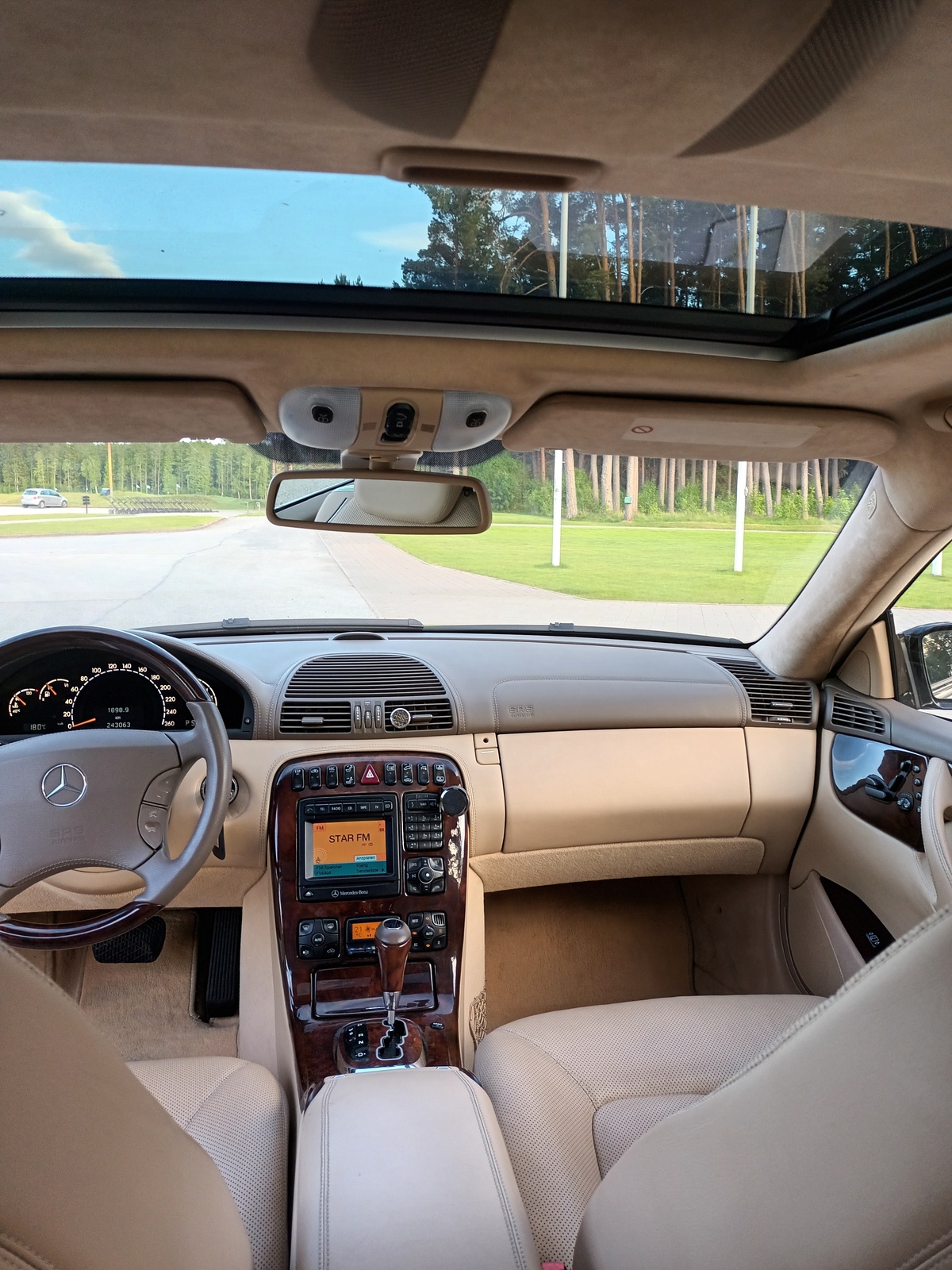 Mercedes-Benz CL 500 2000, kuva 6/10