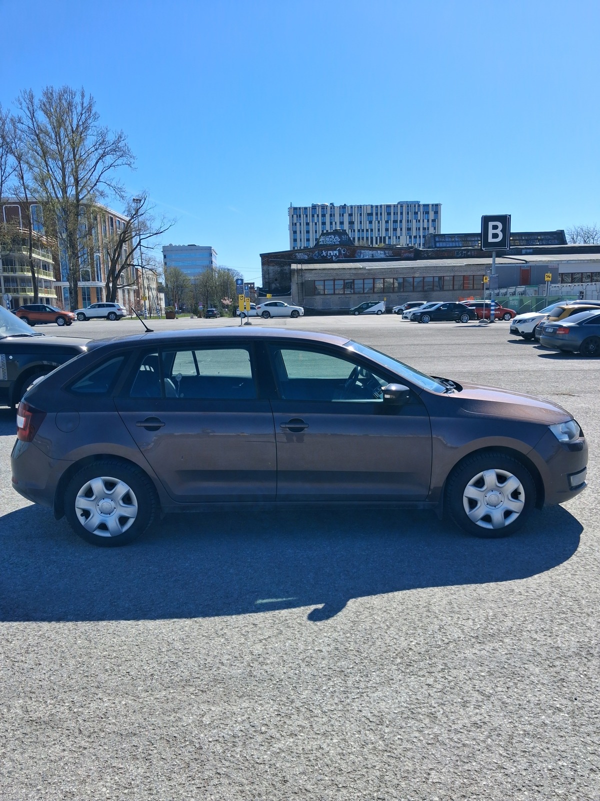 Škoda Rapid 2016, photo 7/15