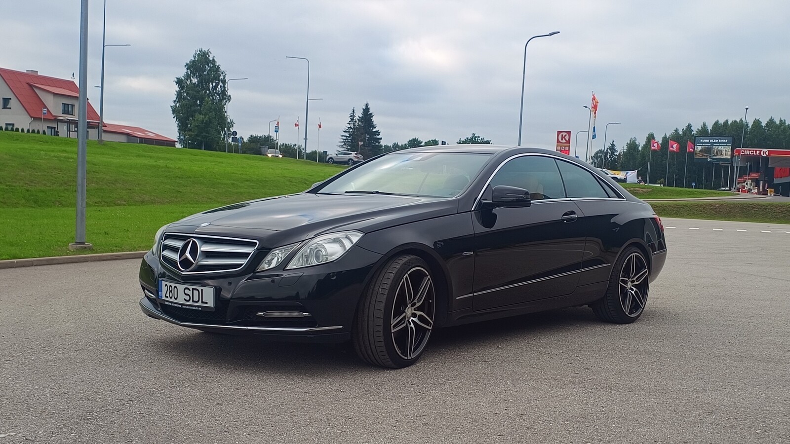 Mercedes-Benz E 350 2011, photo 3/6