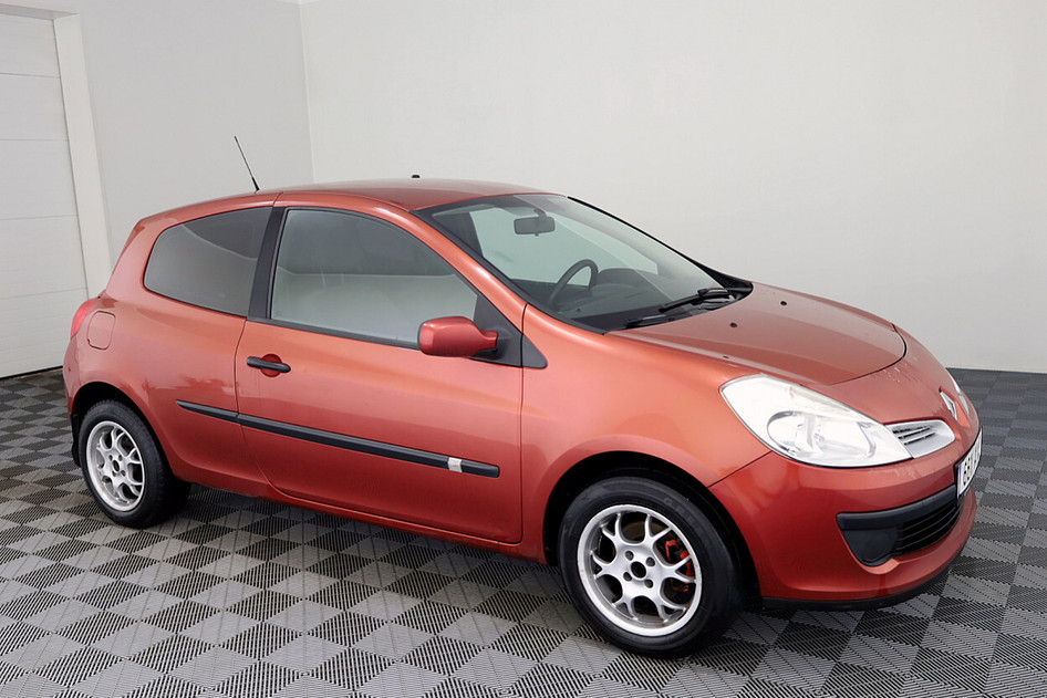 Renault Clio, 2006, 1.1, 74 kW, petrol, manual, front-wheel drive