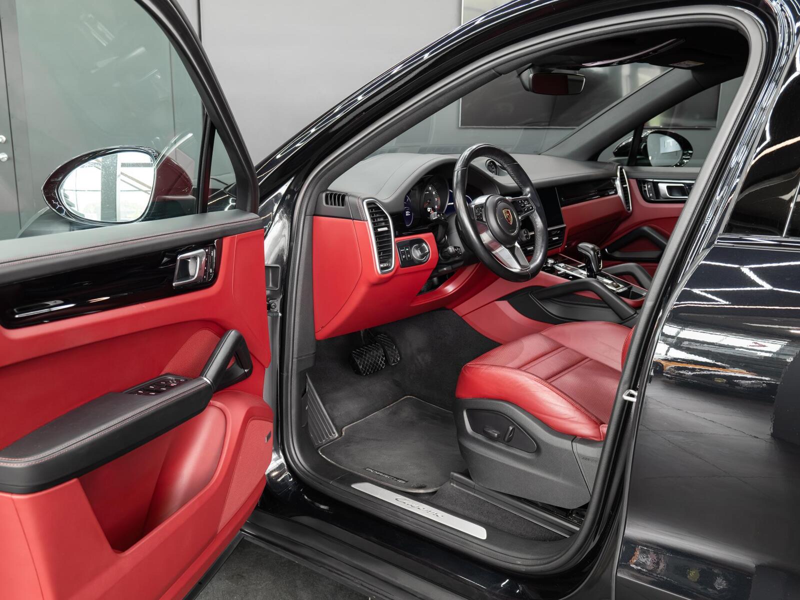 Porsche Cayenne 2021, photo 4/10