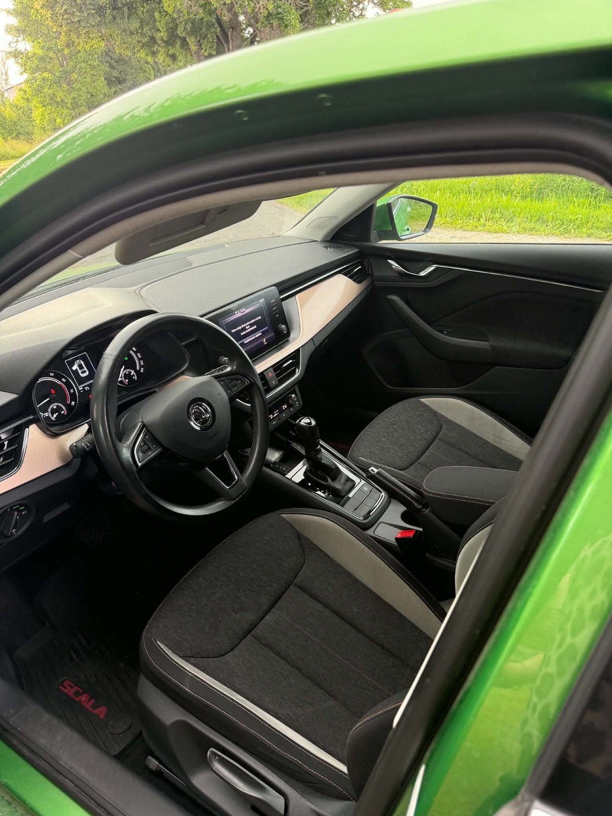 Škoda Scala 2019, photo 7/9