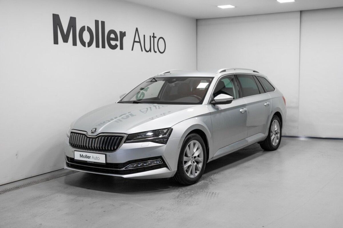 Škoda Superb 2022, photo 6/10