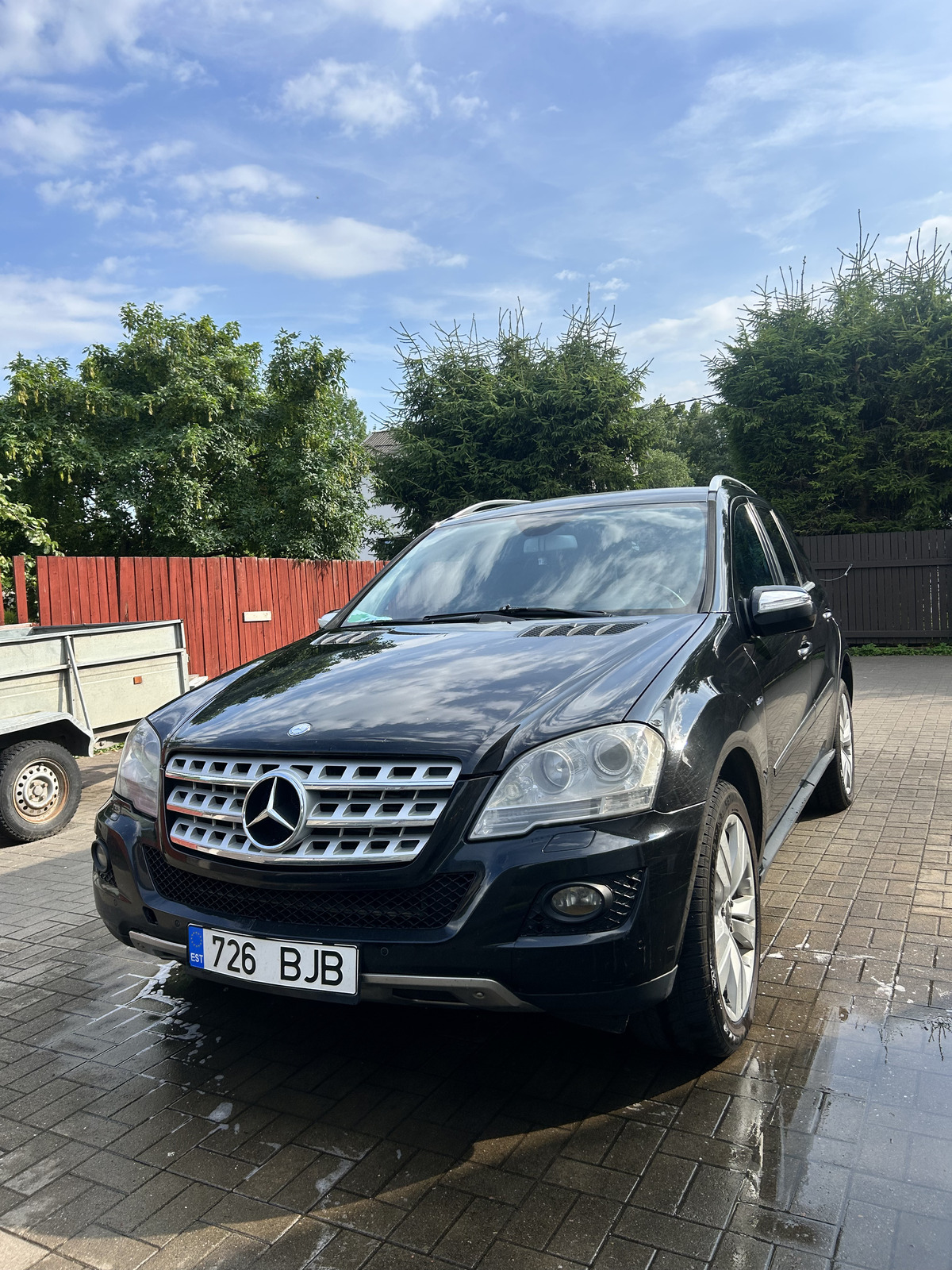 Mercedes-Benz ML 320 2009, photo 3/11