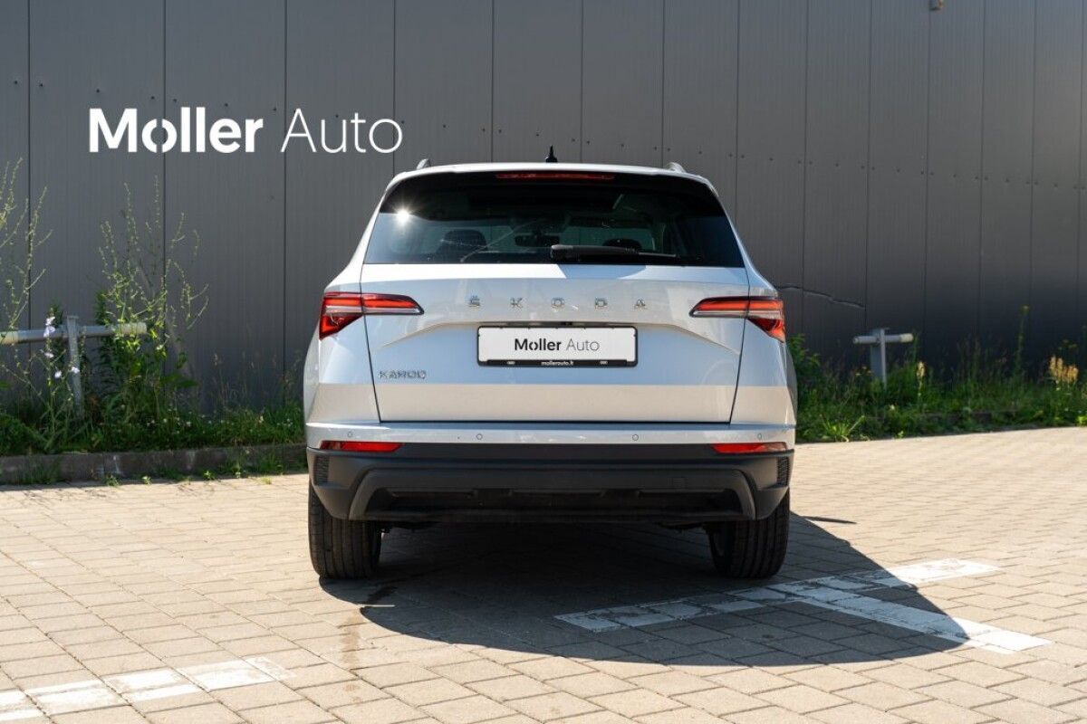Škoda Karoq 2022, photo 5/23