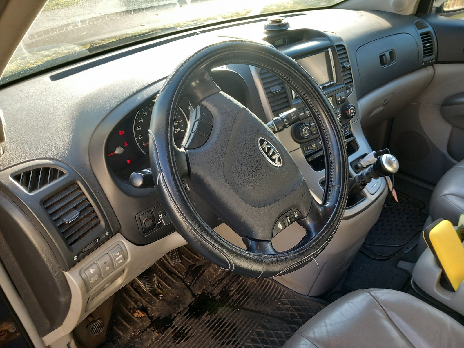 Kia Carnival 2008, photo 4/4
