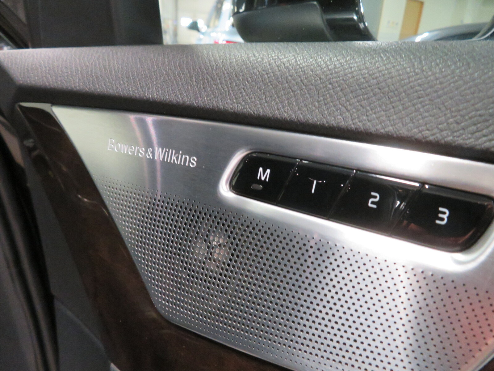 Volvo XC90 2016, photo 7/11
