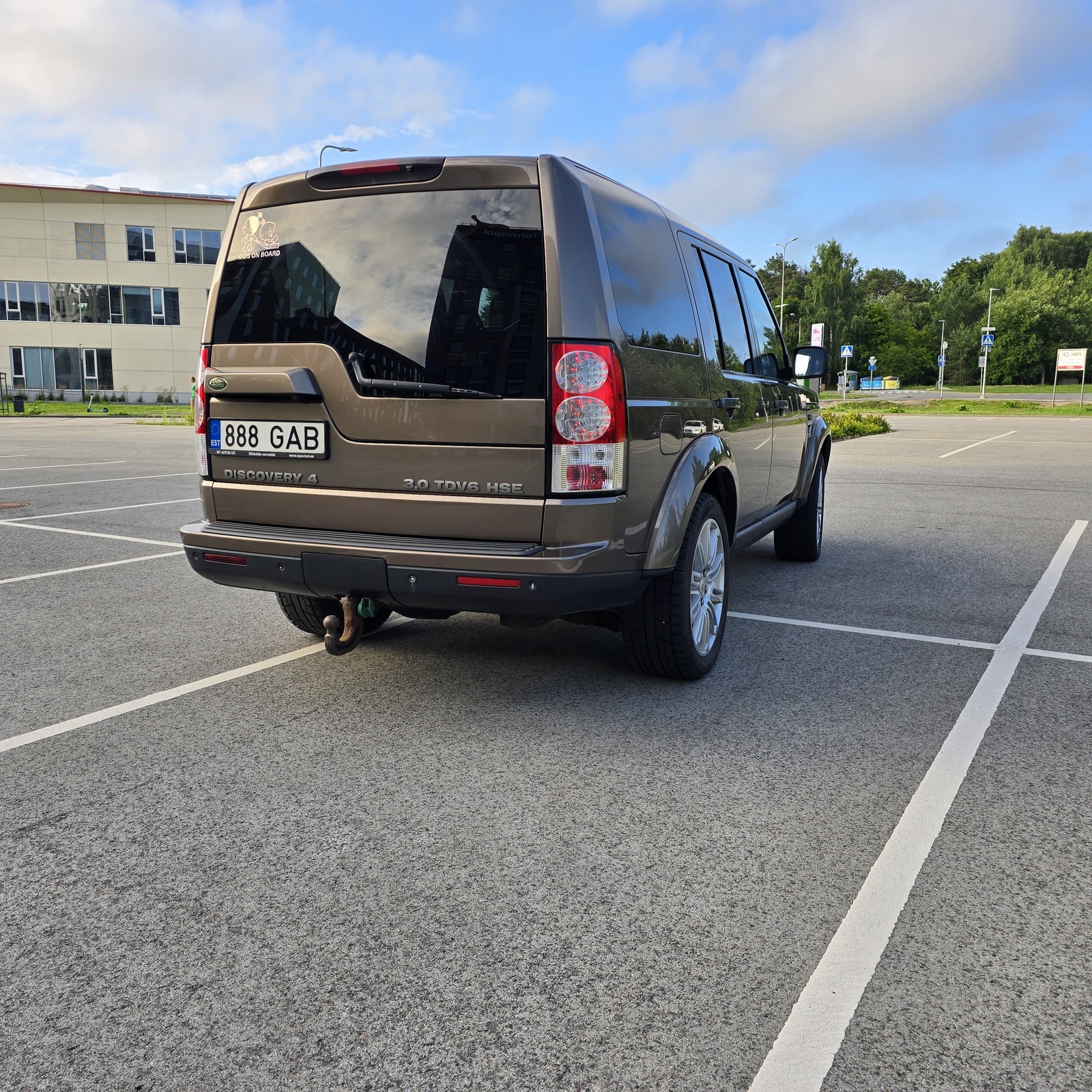 Land Rover Discovery 2010, kuva 4/12