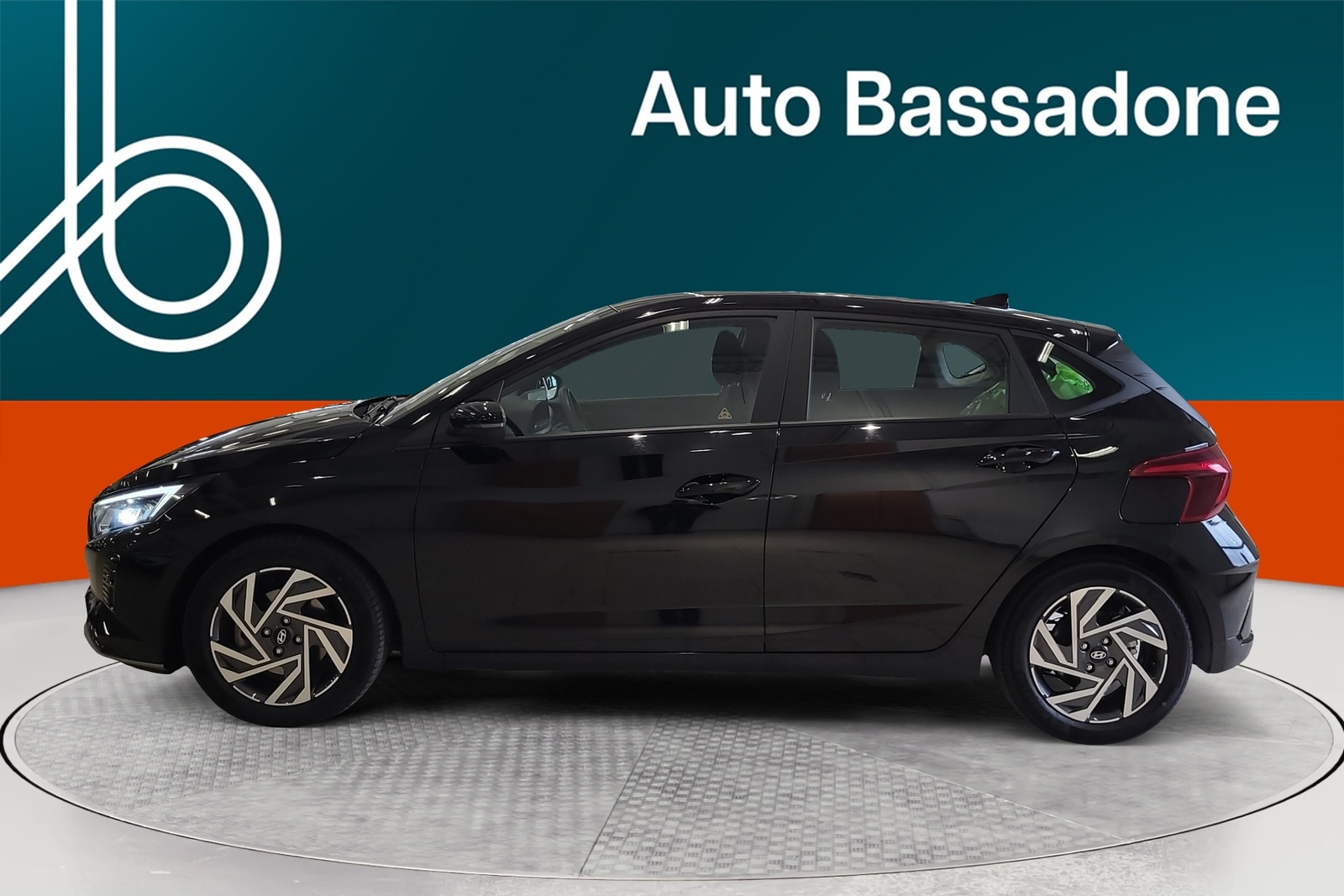 Hyundai i20 2025, photo 2/32