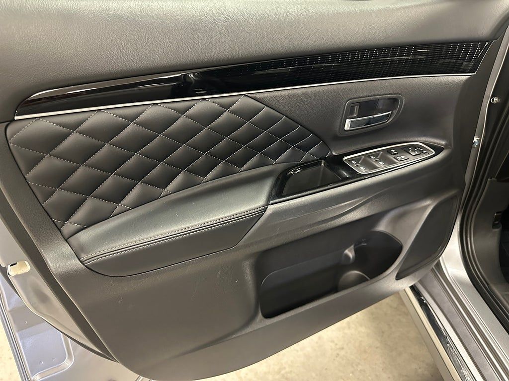 Mitsubishi Outlander 2019, kuva 7/14
