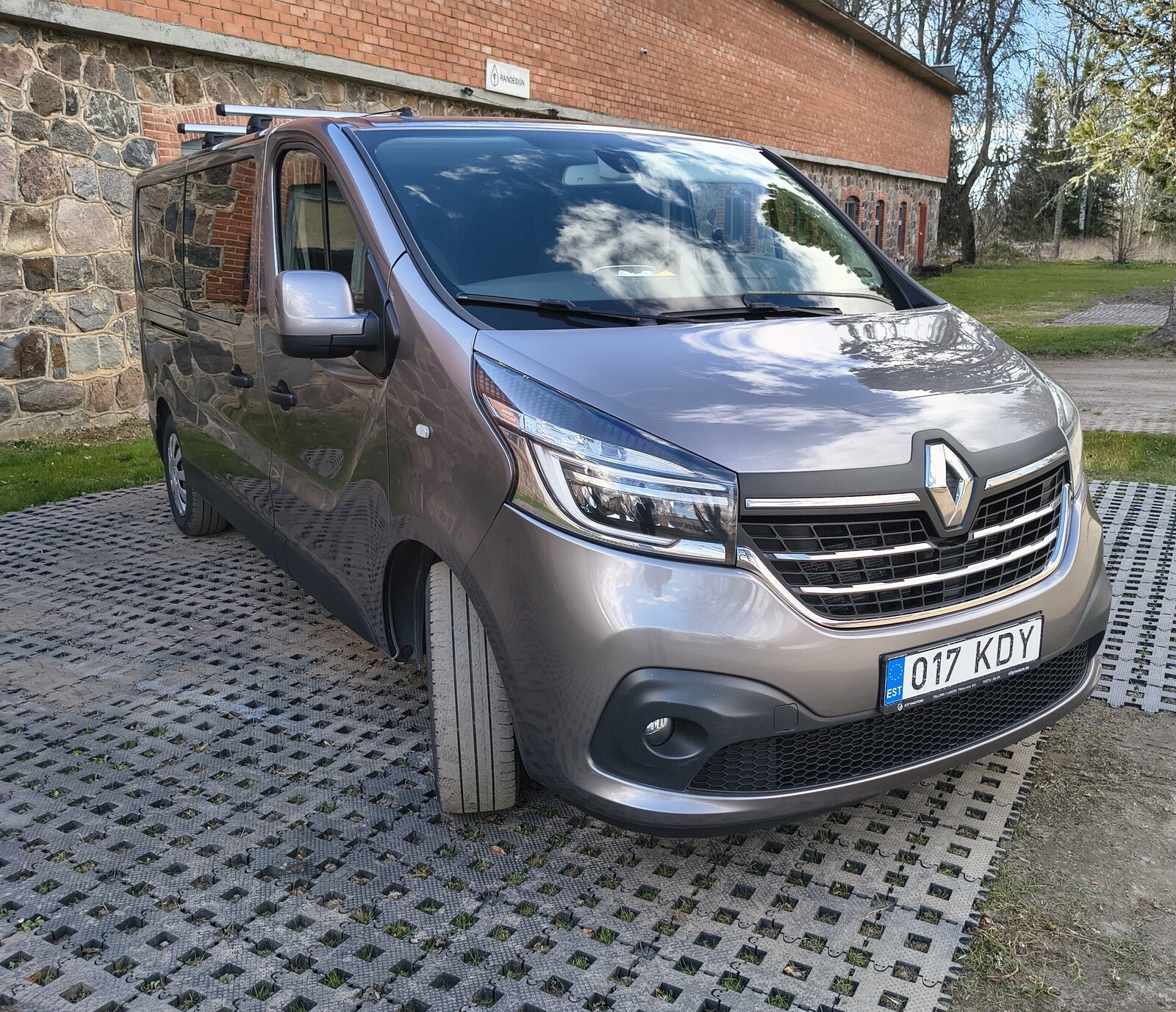 Renault Trafic 2020, kuva 2/14